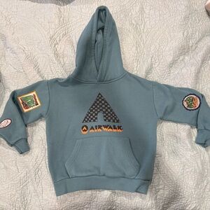 Airwalk Kids Hoodie Pullover Sweatshirt – Size 6